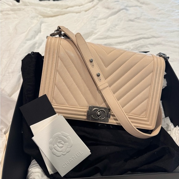 Chic Beige Quilted Chain Bag - Picture 16 of 16